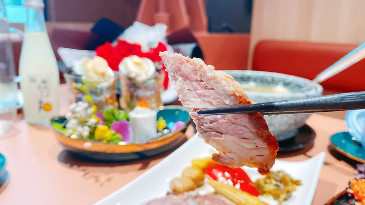 林口海鮮餐廳【拿靠生猛海鮮】媲美海港級料理，節慶聚會推薦餐廳