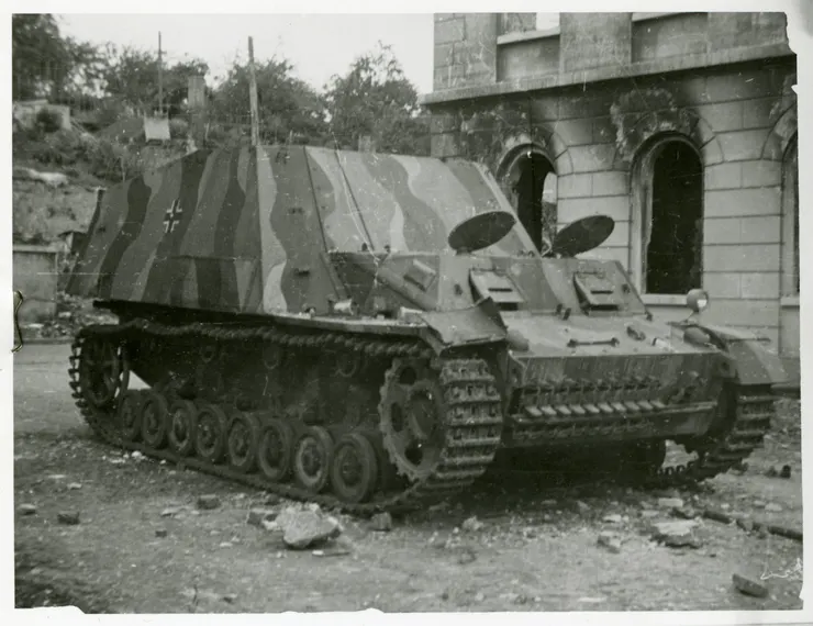 野蜂式彈藥運輸車