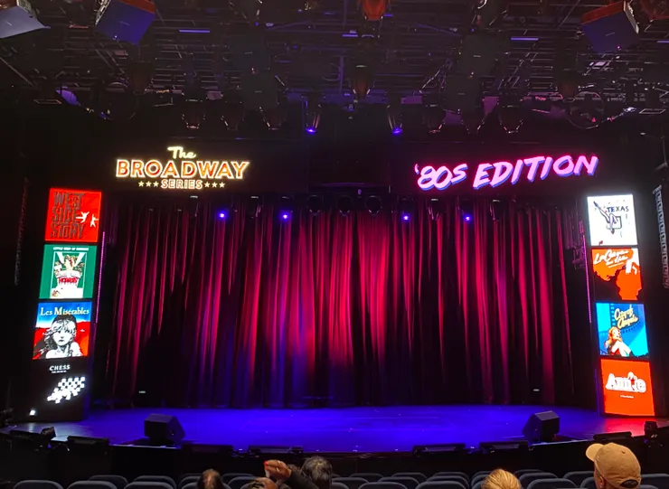 Joy Theatre 表演廳 