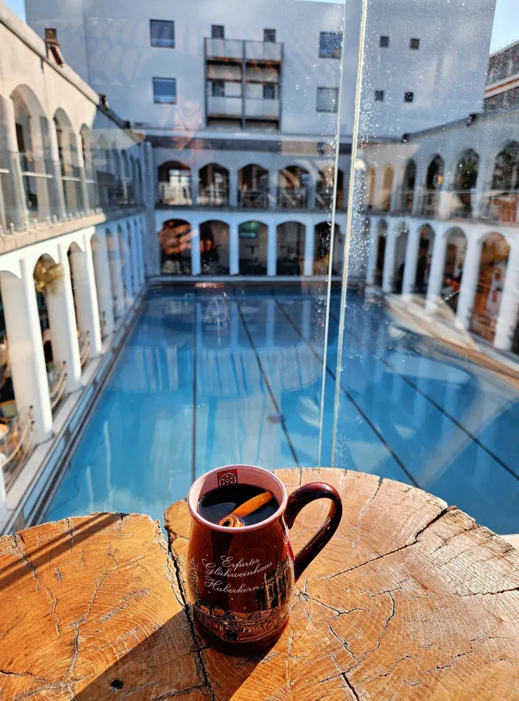 Naif 上海咖啡館