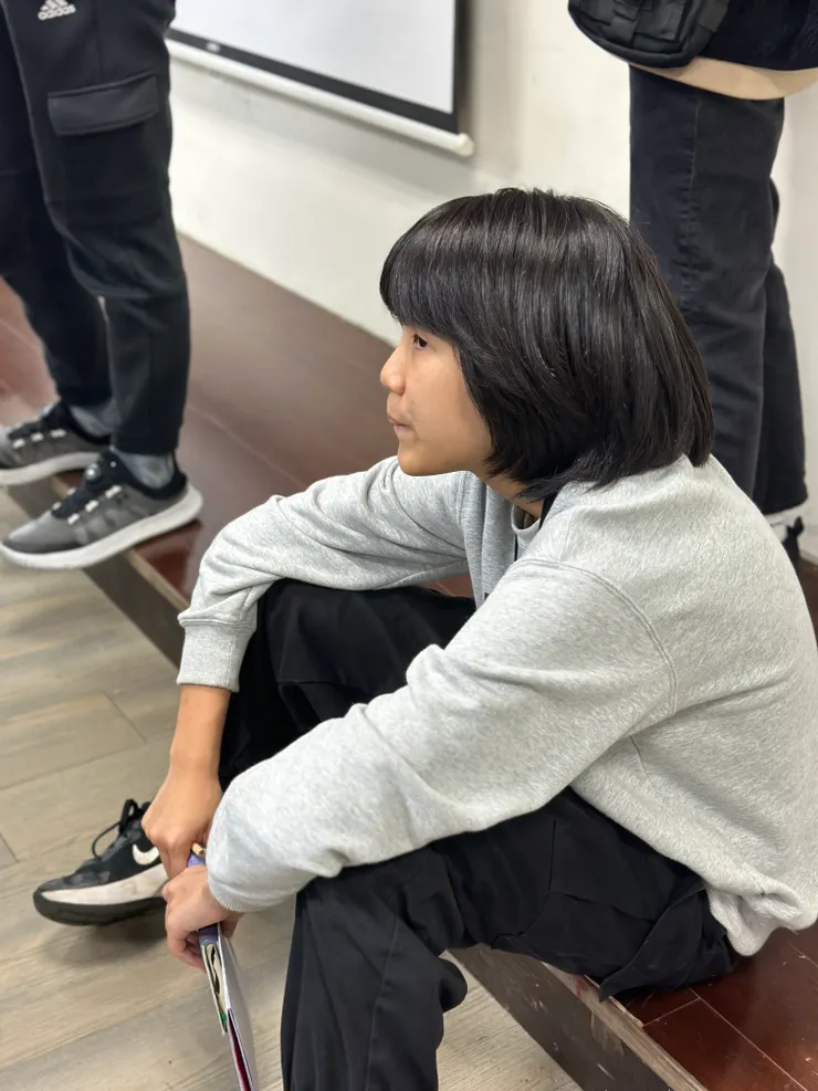 披著羊皮的狼遊戲,擔任觀察員