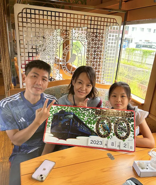 主動幫我們拍照