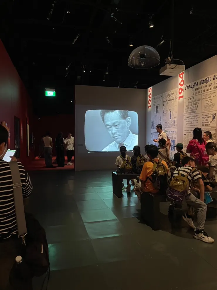 Documentary of A Speech by Lee Kuwn Yew, talking about Singapore's forced independence 