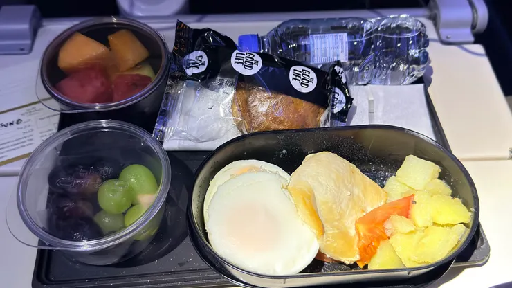 後段航程特殊餐（少鹽少油）好吃