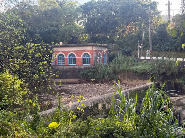 暖暖百年幫浦間