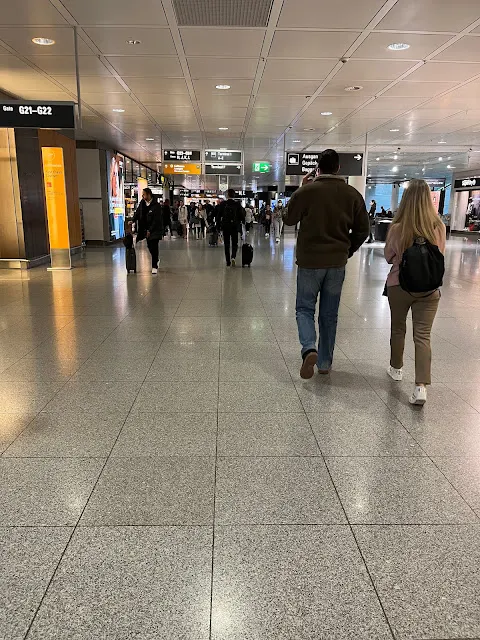 人生第一次趕不上飛機！慕尼黑轉機體驗+漢莎航空處理方式-2022年9月