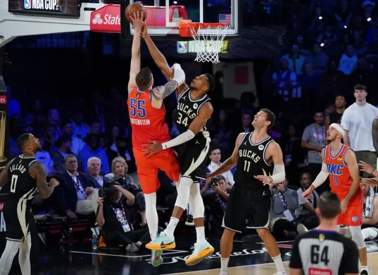 安迪杜古普成功封阻雷霆球員上籃