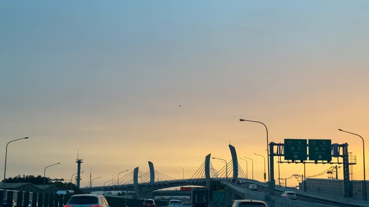 拍攝於2025年9月28日,國道一號 台中大雅路段