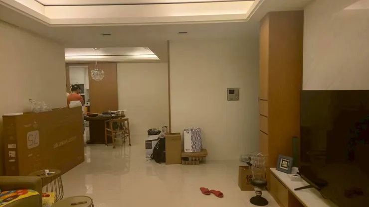 尚未布置的樣子