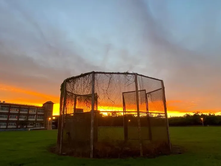 恆春工商夕陽