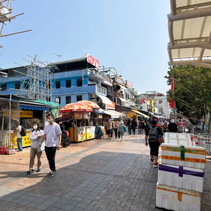 一出港口的商店街