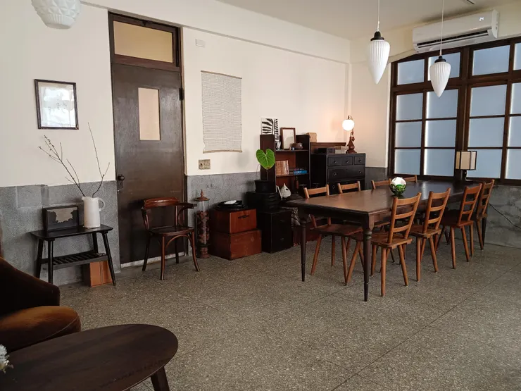 二樓忠實保留了舊時台北的氛圍