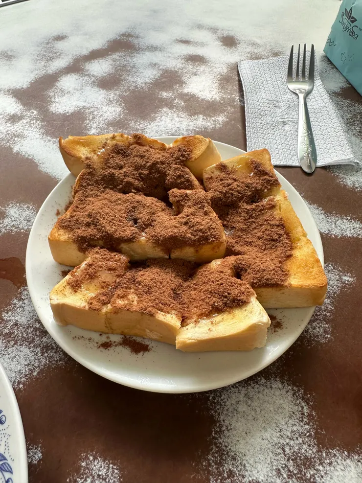 吃起來超開心的美祿吐司