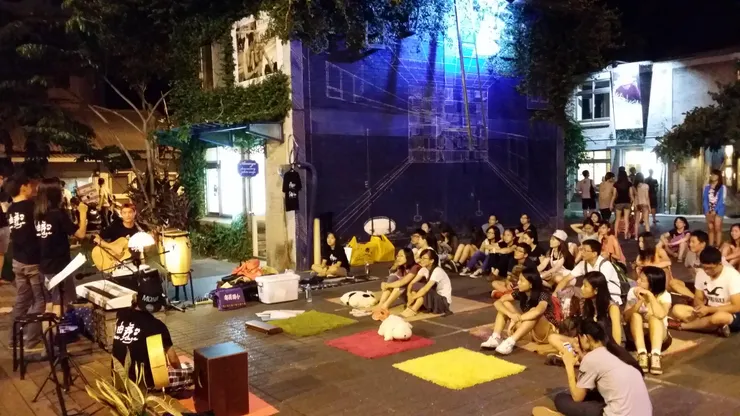 現場音樂讓青春活力滿載