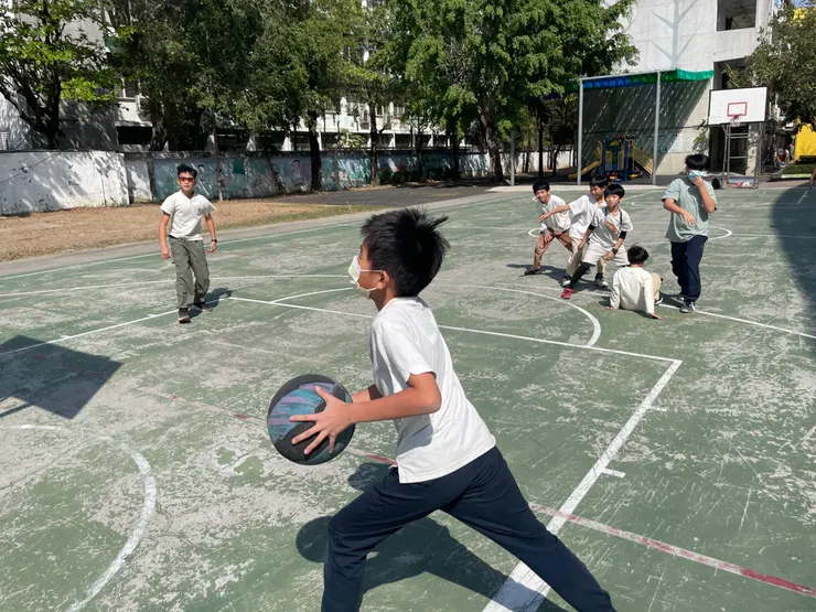 台南小學教育新風貌：上華蒙特梭利教育機構引領孩子自主學習的未來