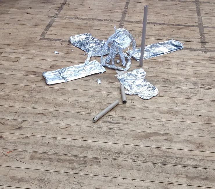 遊戲:用鋁箔紙打造太空梭