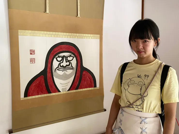 我們怎麼越看越像呢?