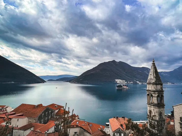 鳥瞰Perast,shot by Emma.14/01/2024.
