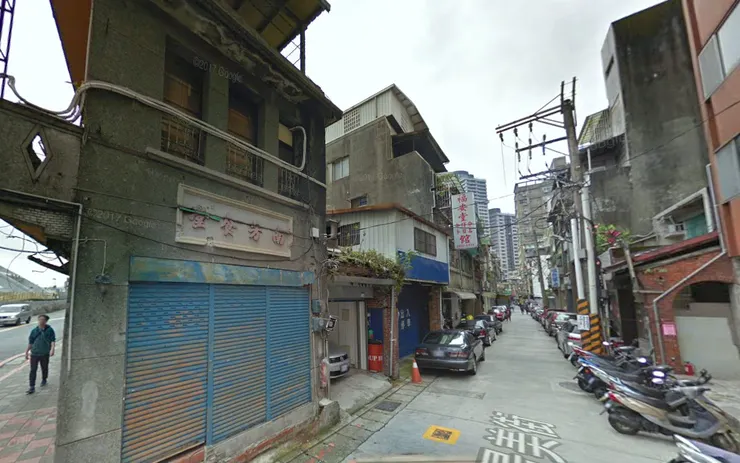 2017年Google map上仍可見到「南方食堂」建築與招牌,隔年便拆除了