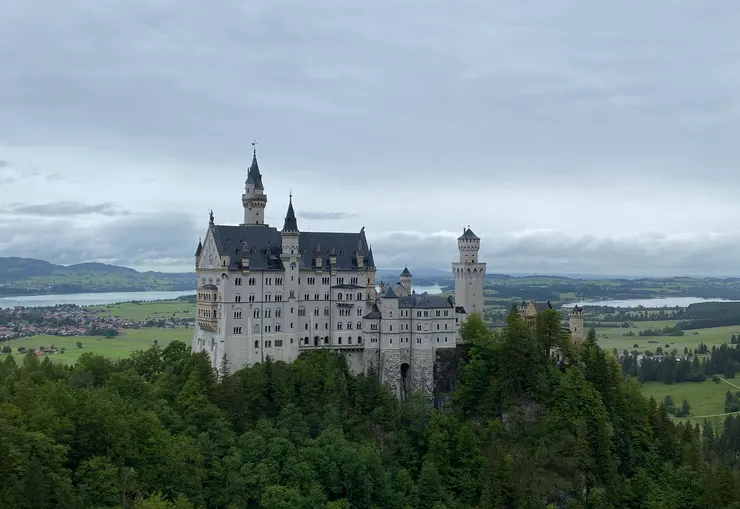 非常喜歡陰天的新天鵝堡 🦢