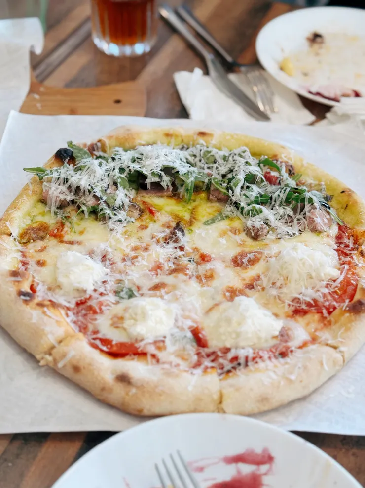 櫻桃鴨胸佐芝麻葉 · 瑞可達瑪格麗特