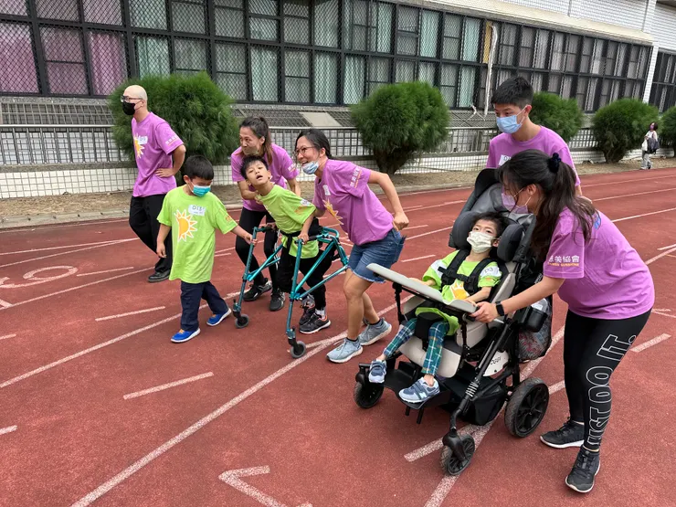 輔具的形式有很多種。