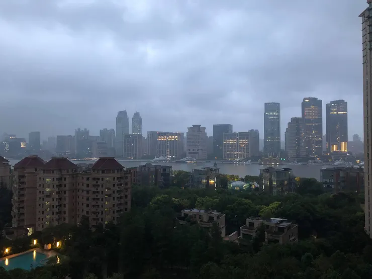 浦東微雨