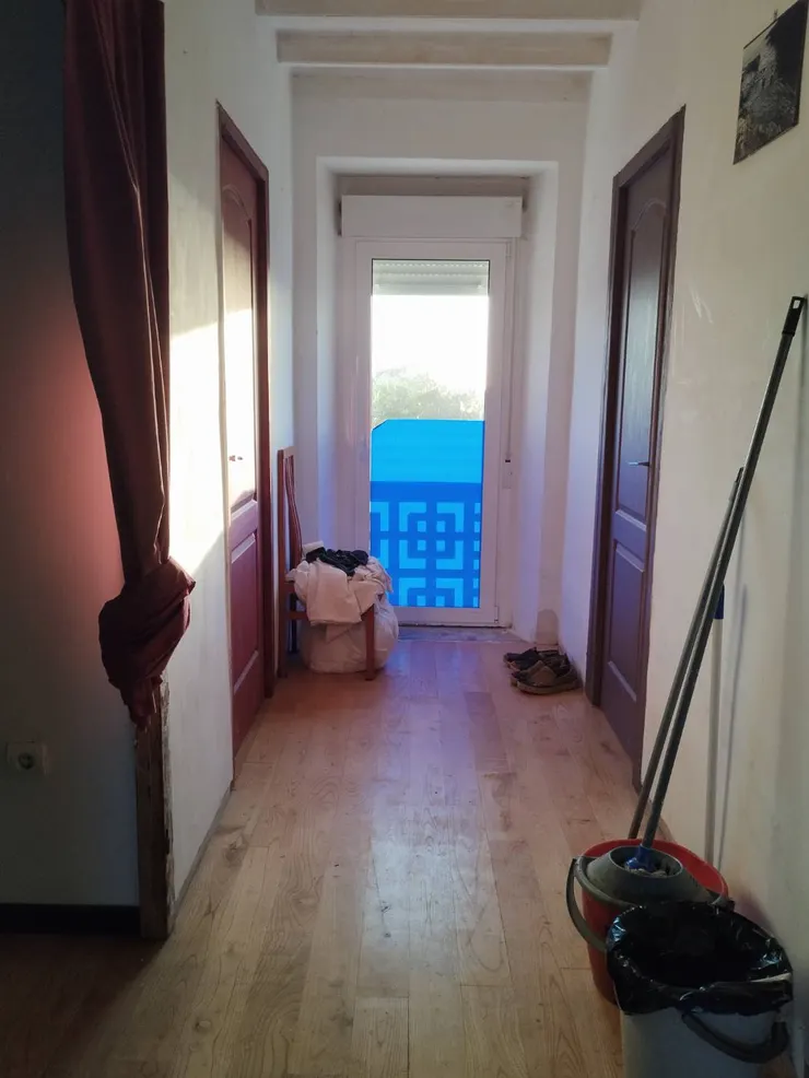 是個陽光普照的一天～