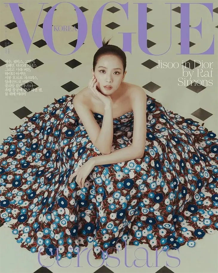 封面】Jisoo-Vogue韓國版2025年3月號封面