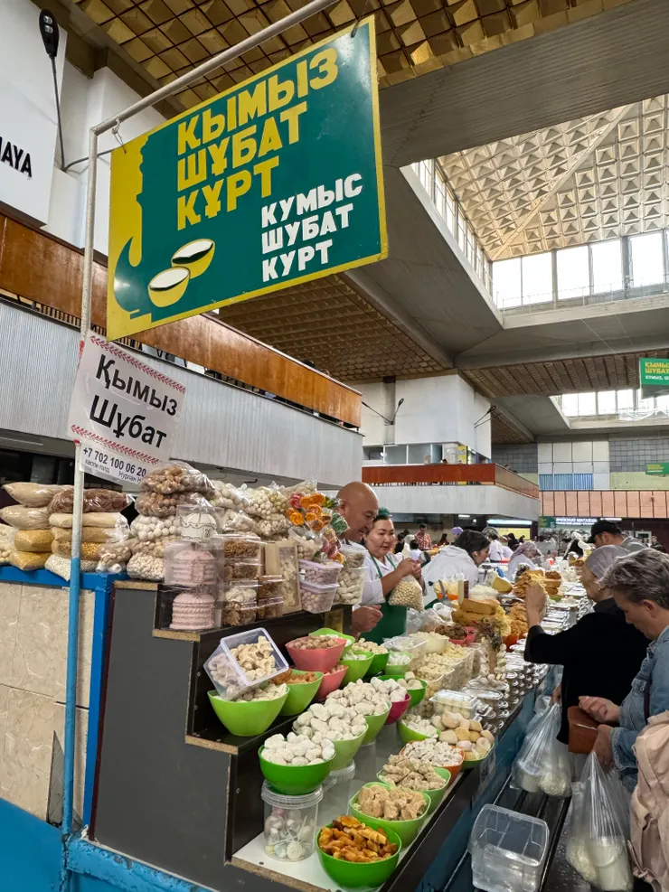 加工乳製品區，不全都是起司，可以試吃，有幾種滿好吃的