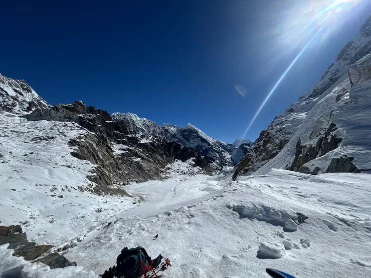 雪地下坡也並不好走