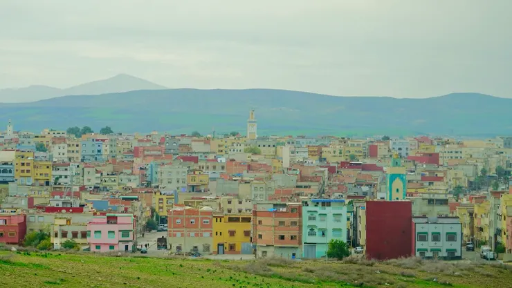 接近市區的房子較精緻、較密集、樓層較高