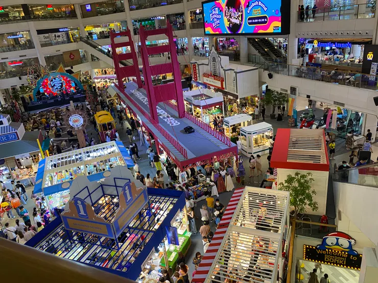 週日的人潮滿滿