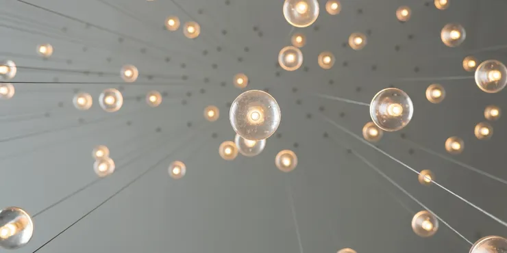 完美燈飾選購指南!從家居到戶外、挑選技巧、設計風格與燈光佈局全解析