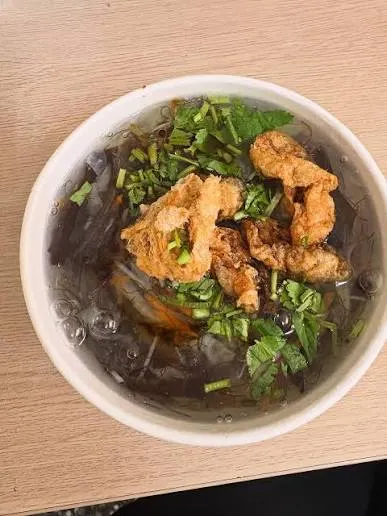 美味的素食麵羹)圖片截圖於網路)