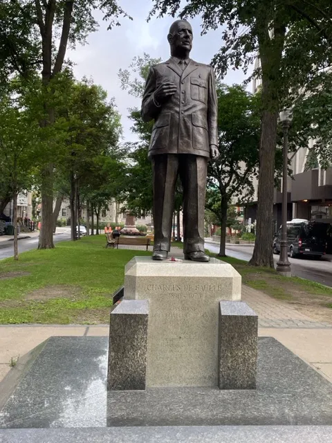 Charles de Gaulle ，很有爭議性的政治人物