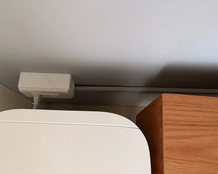 做明線插座就會這麼突出