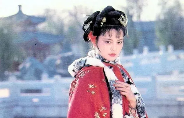 87版紅樓夢劇照