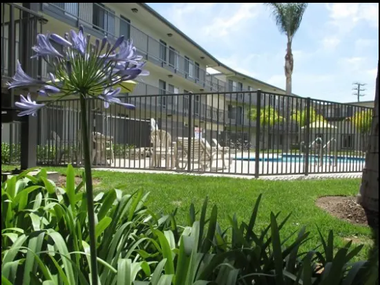 三層樓式公寓示意圖（非本人當時住的公寓）