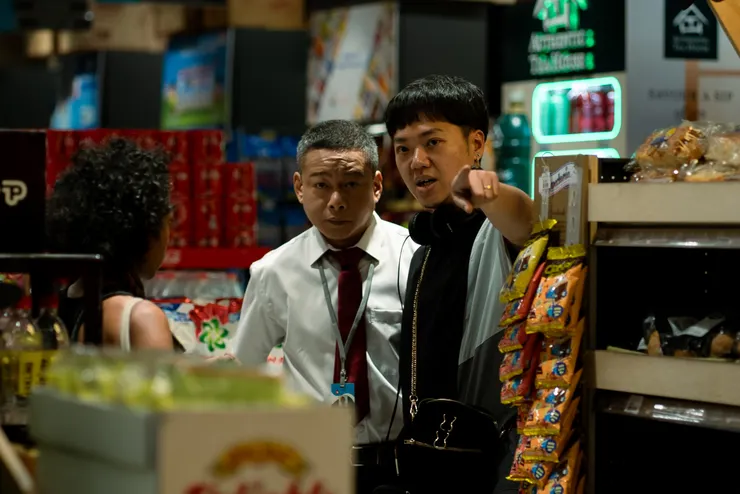 《默視錄》電影幕後花絮照；圖左為主演李康生、圖右為導演楊修華。