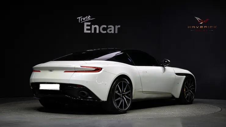 馬丁 DB11 V12韓國二手車