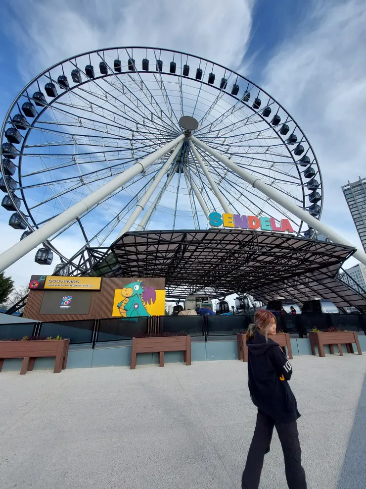 Puebla 舊城南面的Sendela 摩天輪