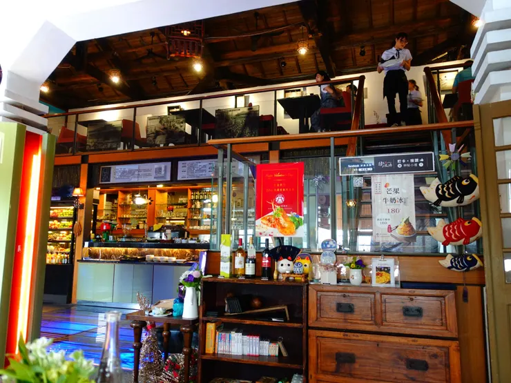 挑高的內部空間