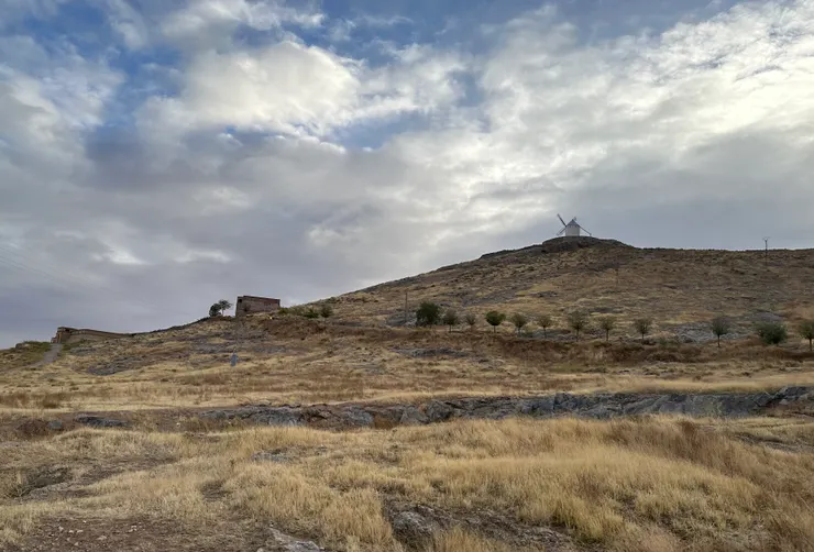 山丘上的風車群