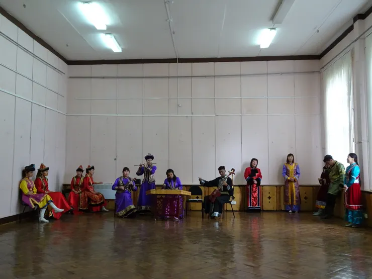 布里亞特蒙古歌舞表演