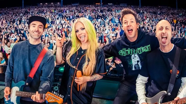 via Avril Lavigne's Instagram