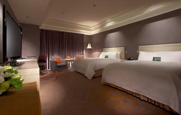 新竹老爺家庭客房提供二大床闔家入住舒適寬敞