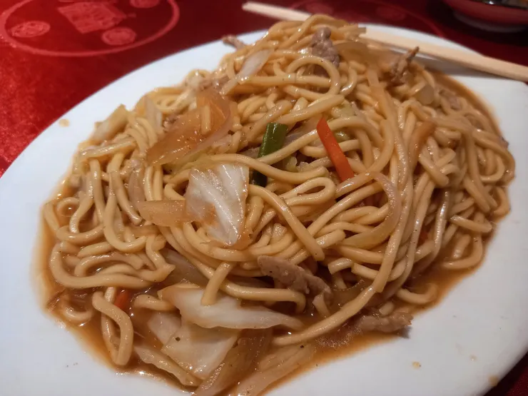 這是我們一家人都很愛的台式炒麵!