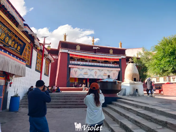 日喀則白居寺