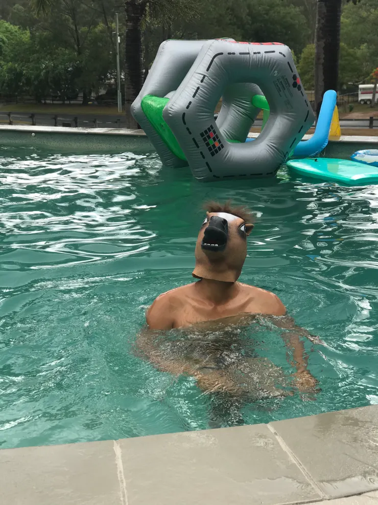 我在澳洲游泳池玩水的照片